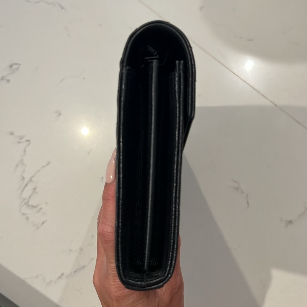 Saint Laurent Wallet on Chain - Picture 7 of 9